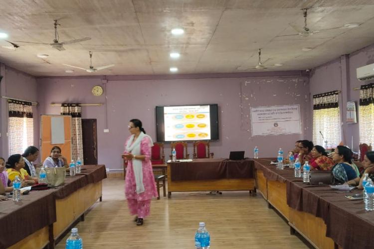 3.Photo of a learning-sharing workshop